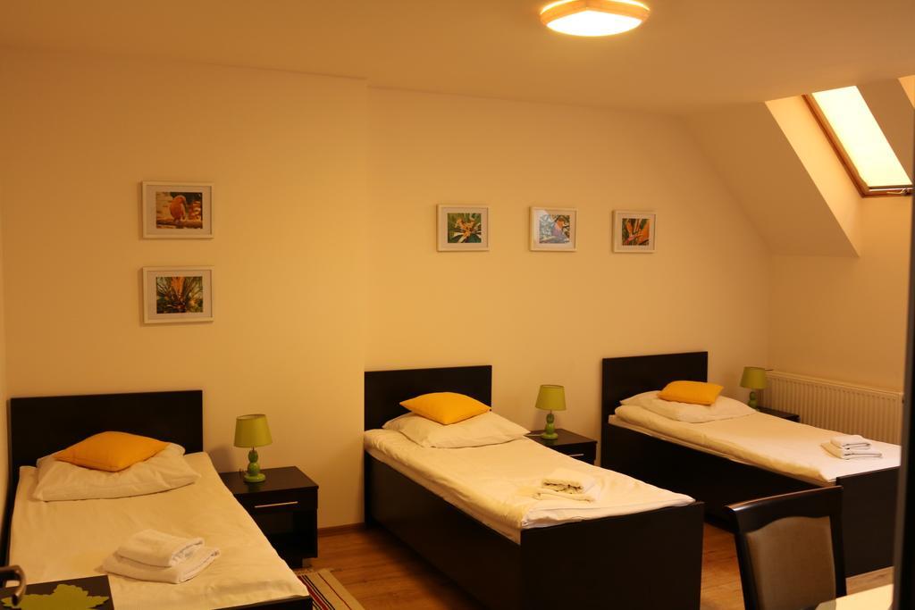 Hotel Lachowka Krepiec 외부 사진