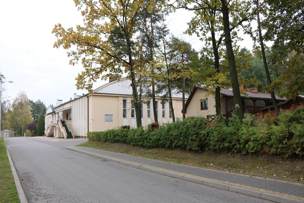 Hotel Lachowka Krepiec 외부 사진