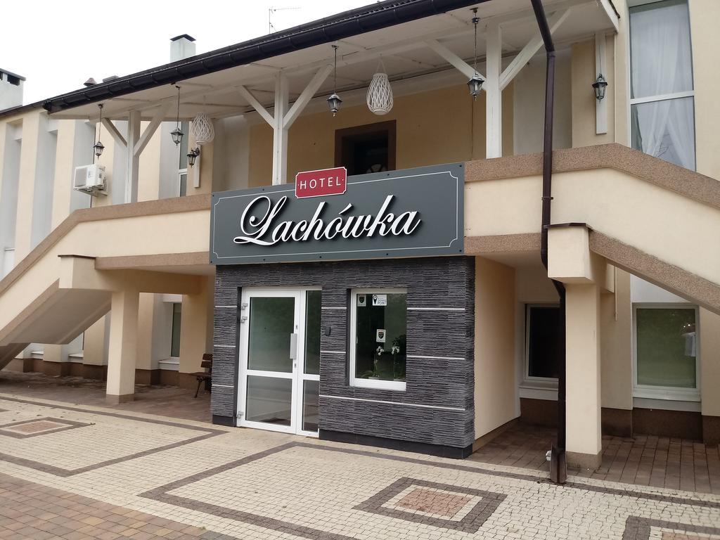 Hotel Lachowka Krepiec 외부 사진